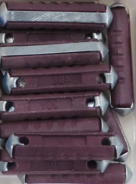 ※プラスチックヒューズ30A 10個入