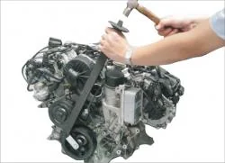 クランクボルト緩め用打撃ハンマー