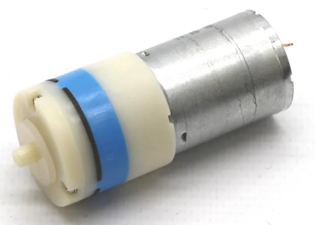 エアコンプレッサー