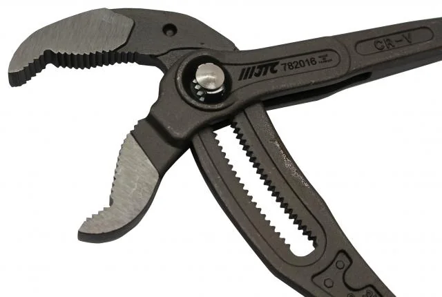 ウォーターポンププライヤー